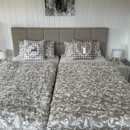 アパート Ruhiges In - Naehe Porsche